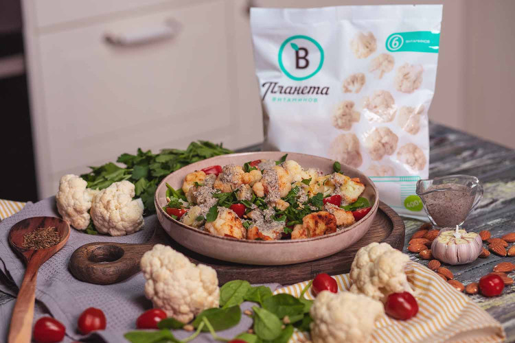 Салат с цветной капустой